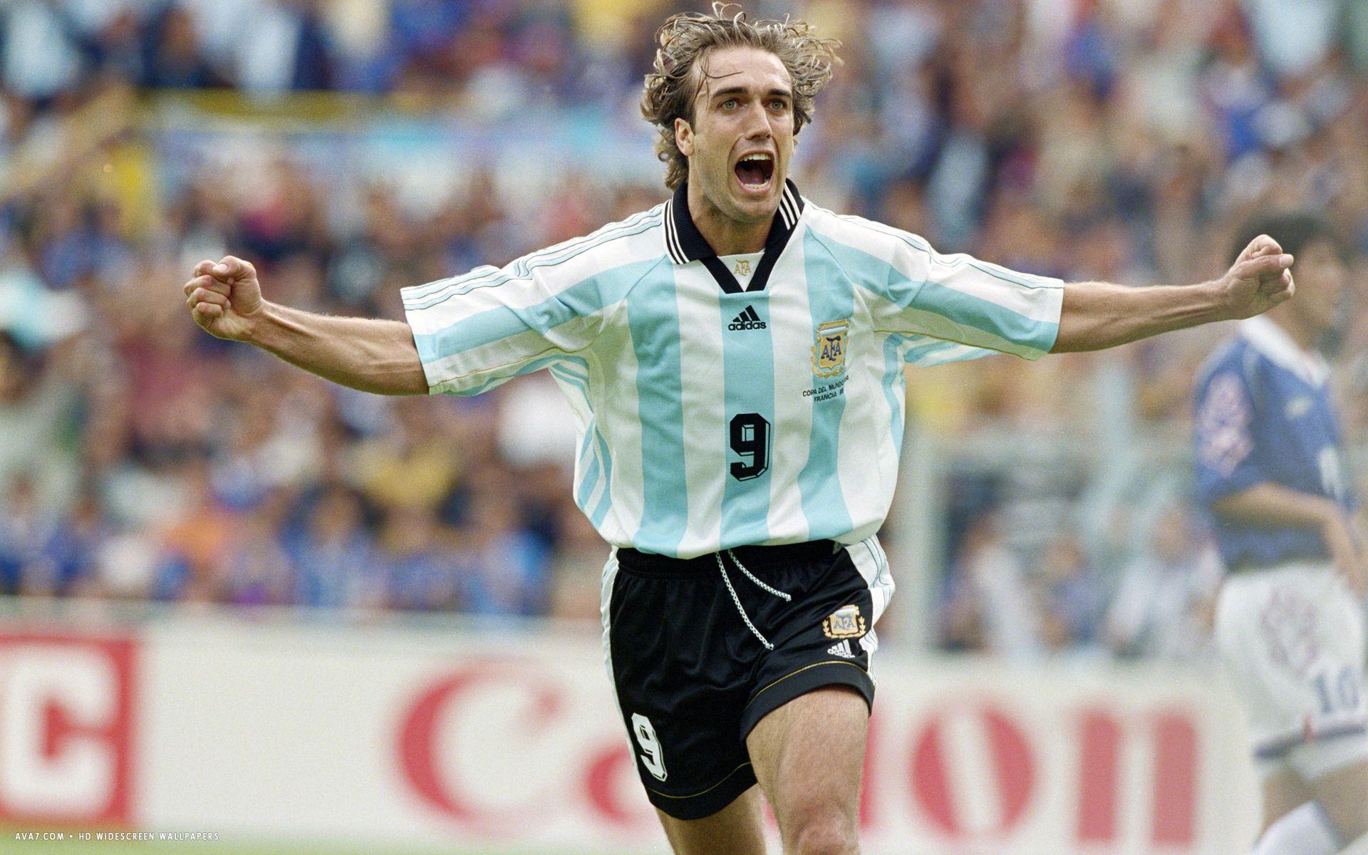 Gabriel batistuta wallpapers