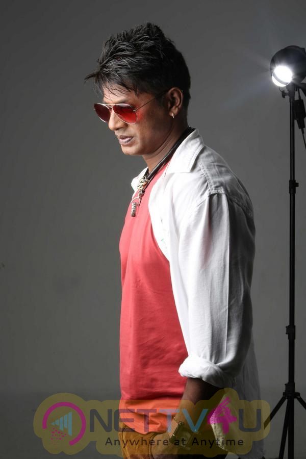 Duniya vijay s exclusive images duniya vijay galleries hd images