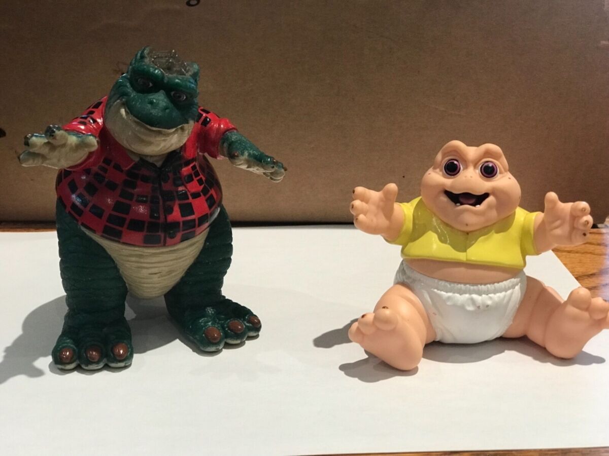 Disney dinosaurs tv show vinyl figures lot earl and baby sinclair vintage