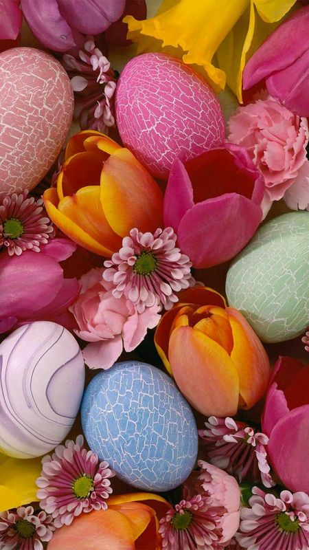 Easter colorful eggs aesthetic wallpaper download