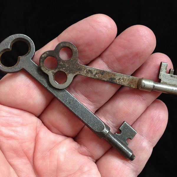 Black and white photograph of two antique door keys â keith dotson photography