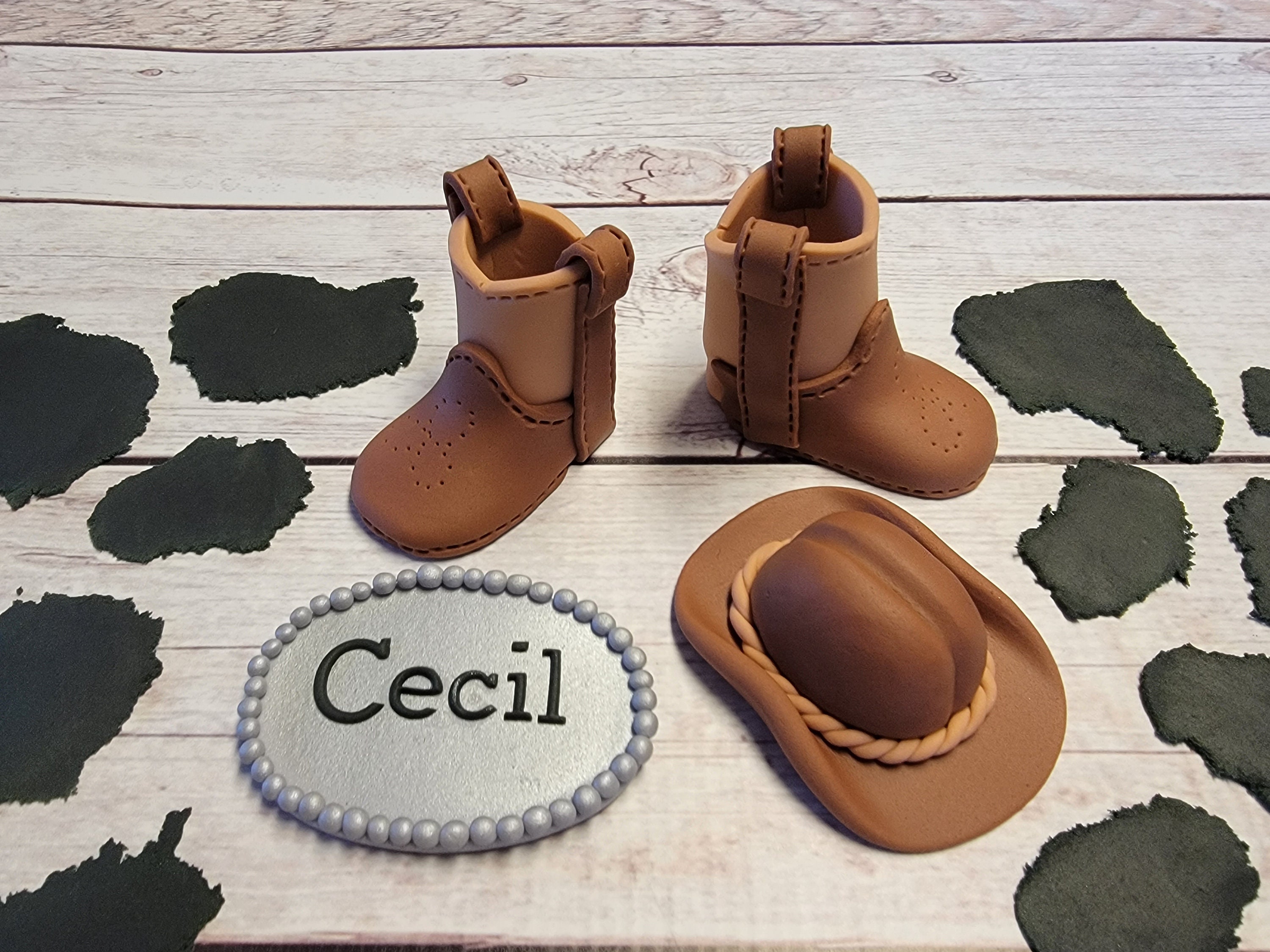 Fondant cowboy cake toppers fondant boots fondant cowboy hat fondant cow print cowboy cake decorations