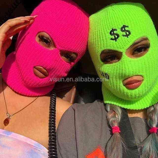 Download Free 100 + girls with ski mask Wallpapers