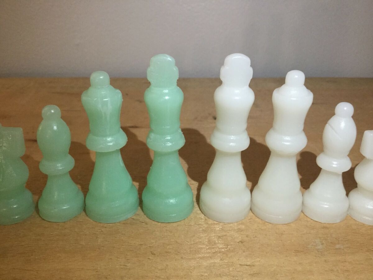 Mint green color chess set v pearl color game gift toy educational handmade
