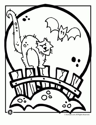 Halloween moon coloring page woo jr kids activities childrens publishing moon coloring pages halloween coloring halloween coloring pages