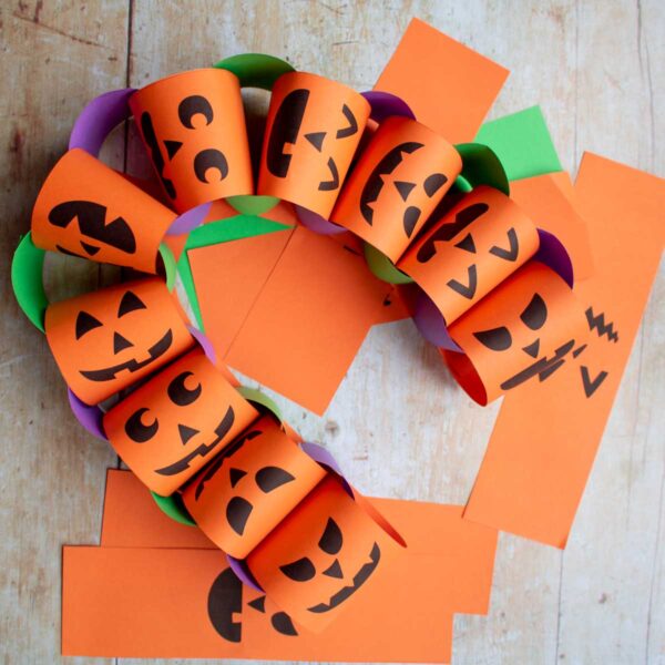 Free printable halloween paper chains