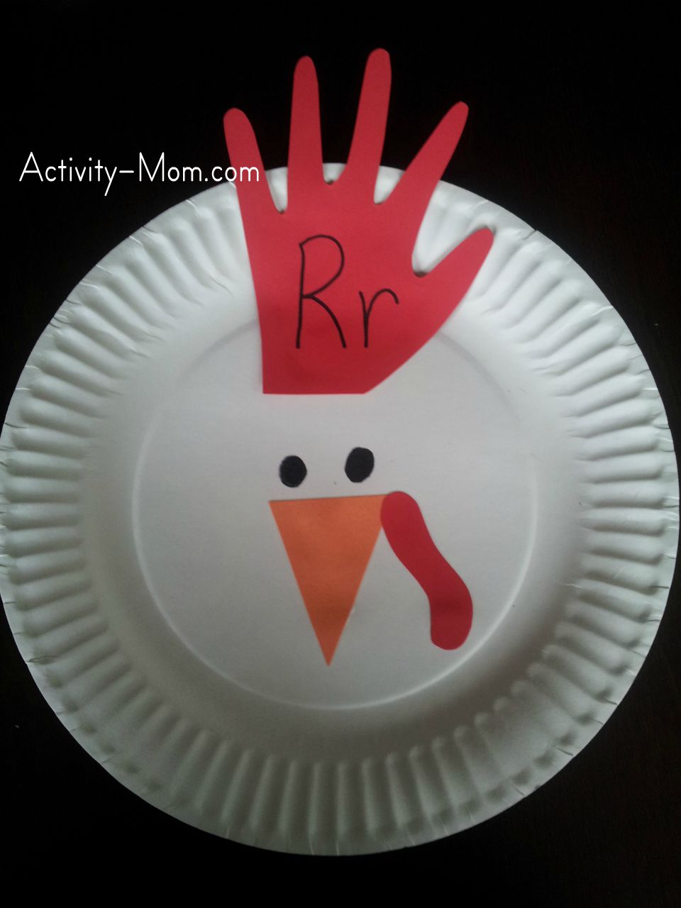 Paper plate alphabet craft