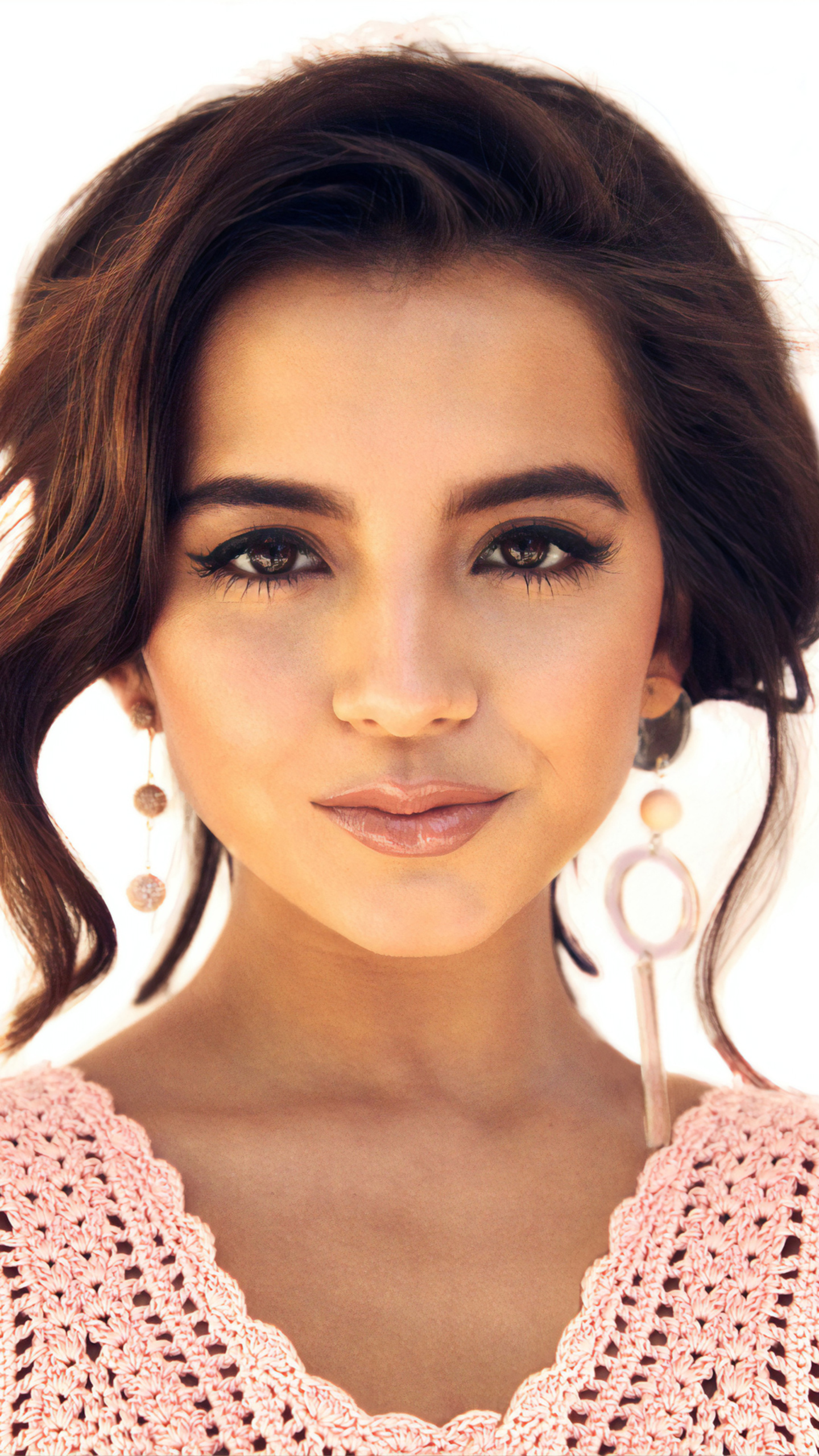 Download Free 100 + isabela moner Wallpapers