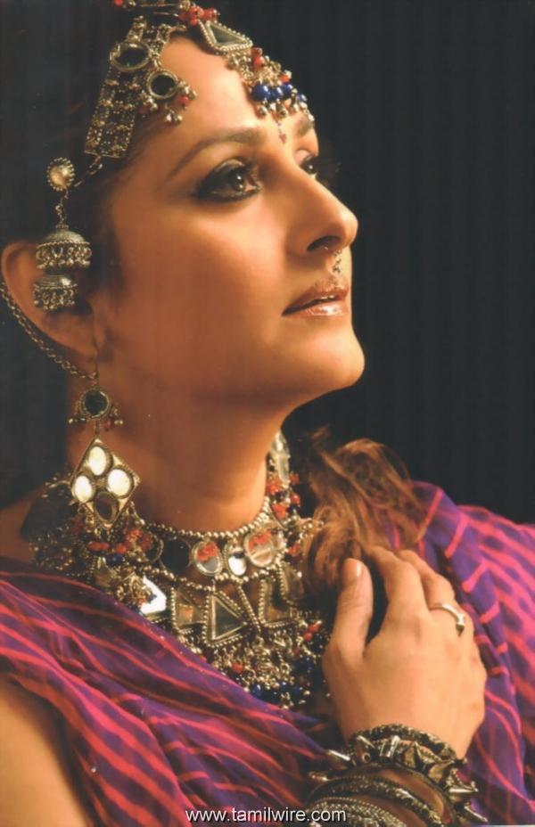 Best images of bollywood actress jaya prada