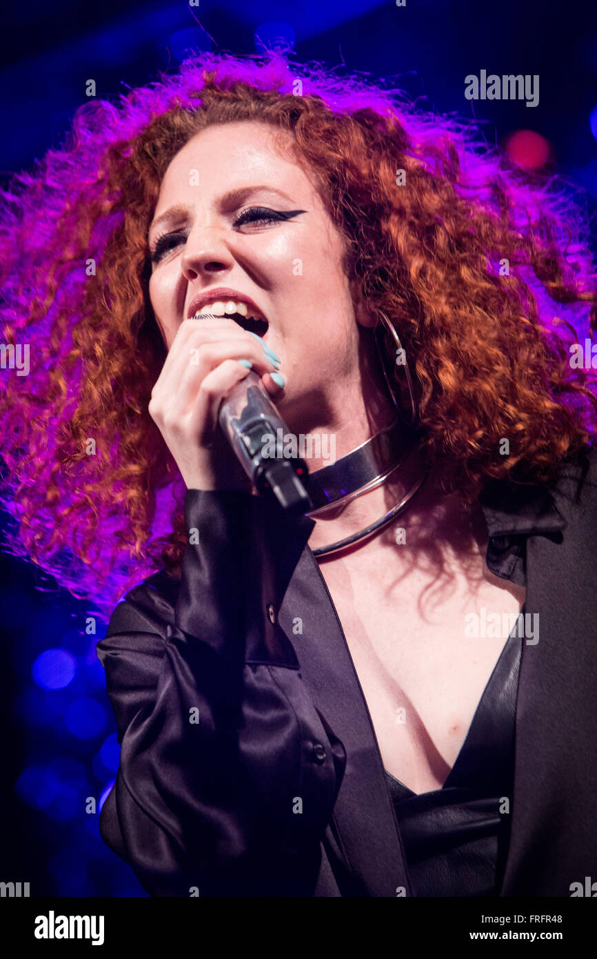 Jess Glynne leaves nothing to the imagination in sheer lace top at  afterparty