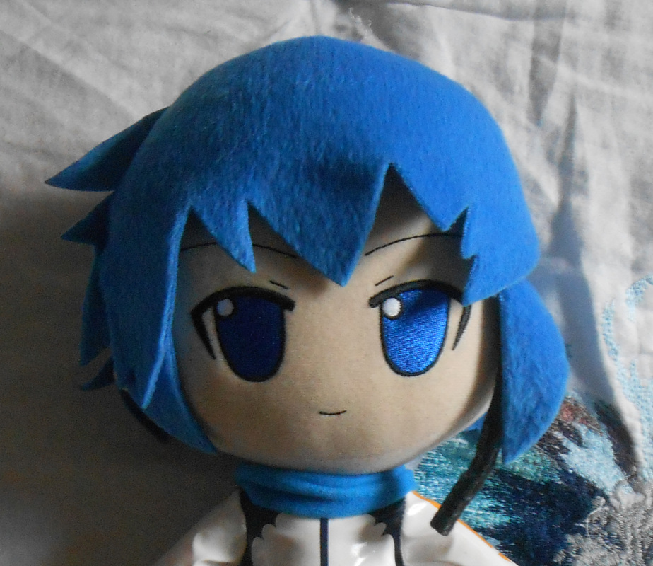 Kaito nendoroid plush bootleg parison