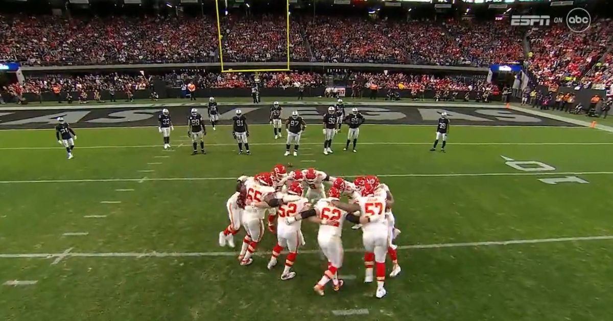 Patrick mahomes explains the kansas city chfs new nursery rhyme dance during game