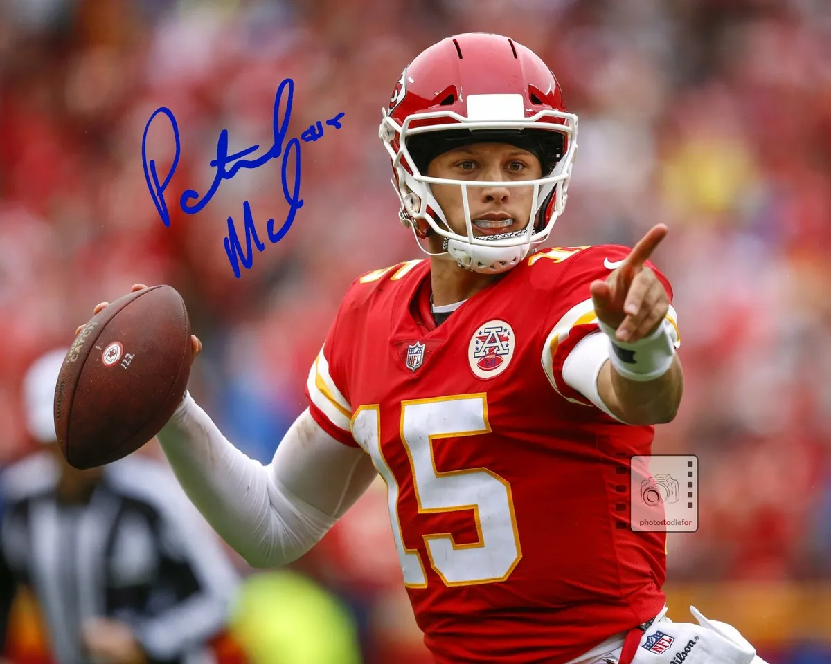 Patrick mahomes nfl kansas city chiefs x signed great color photo reprint