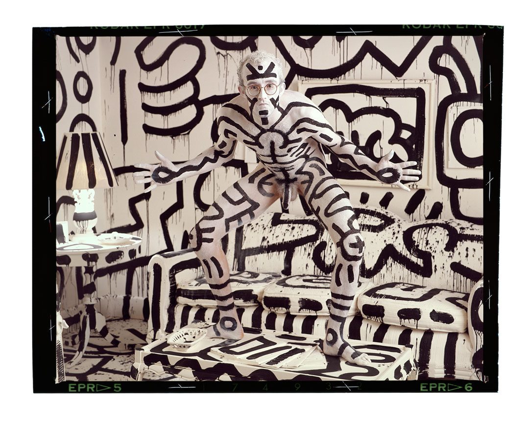 How annie leibovitz got keith haring to go black and white photography agenda