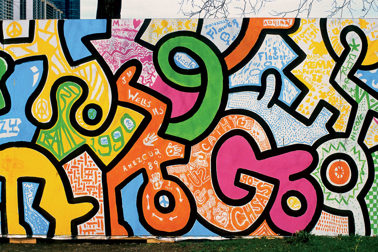 A new exhibit spotlights a rarely seen keith haring mural â chicago magazine