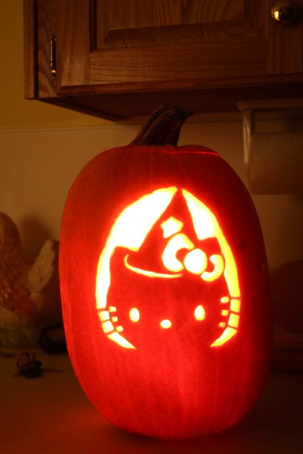 Hello pumpkin my hello kitty pumpkin i carved myself i doâ