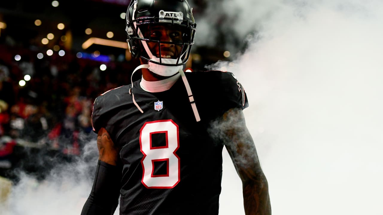 X 上的Atlanta Falcons：「Need a new @kylepitts__ wallpaper for 8/8? We got you!  