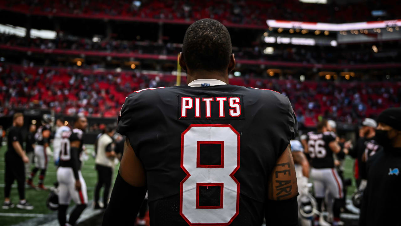 X 上的Atlanta Falcons：「Need a new @kylepitts__ wallpaper for 8/8