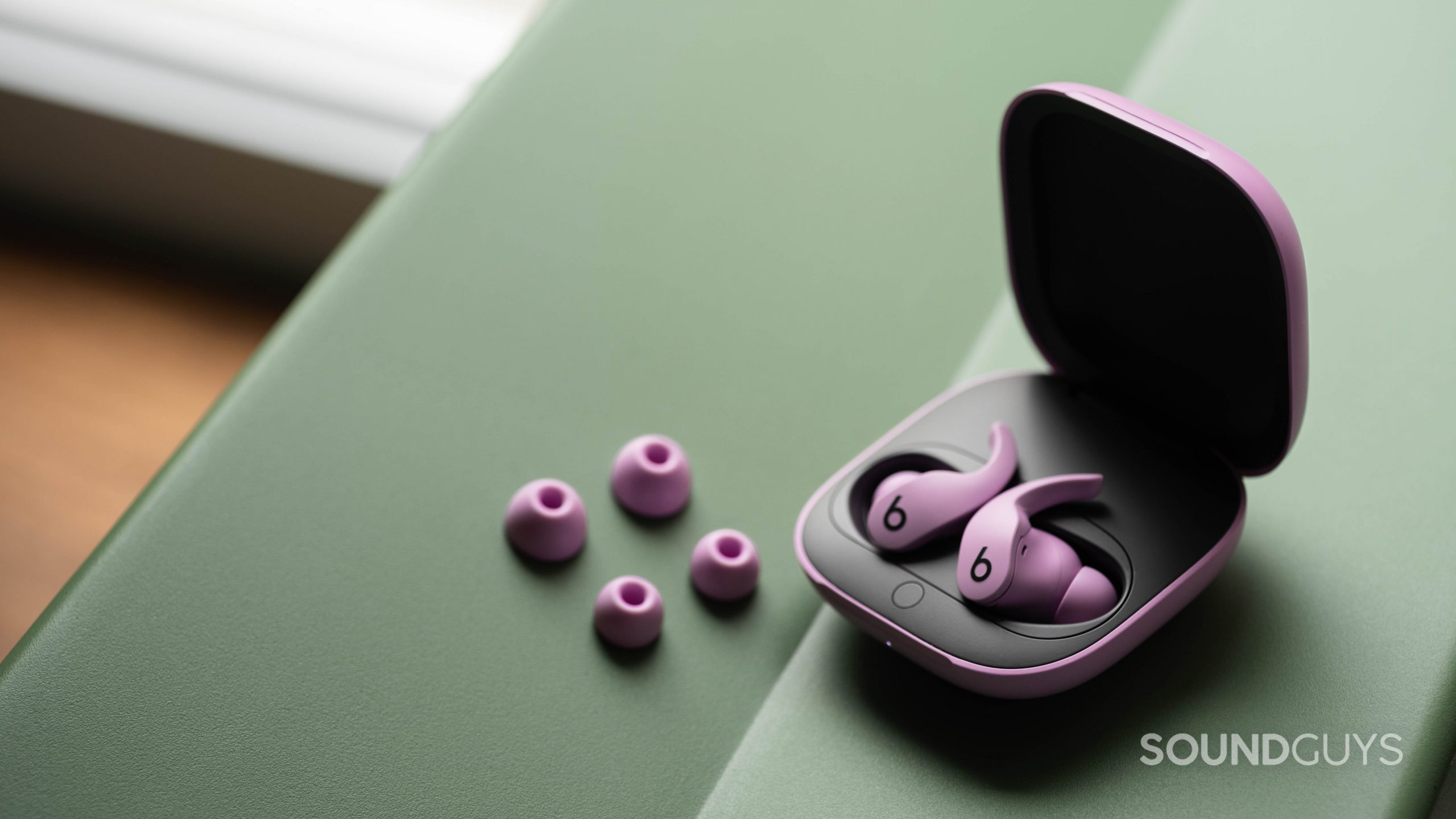 Beats fit pro review for androids and iphones