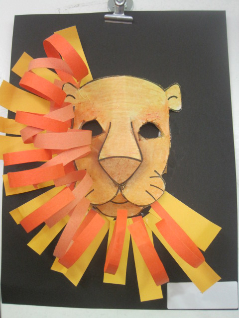 Inspired class construction paper lion heads