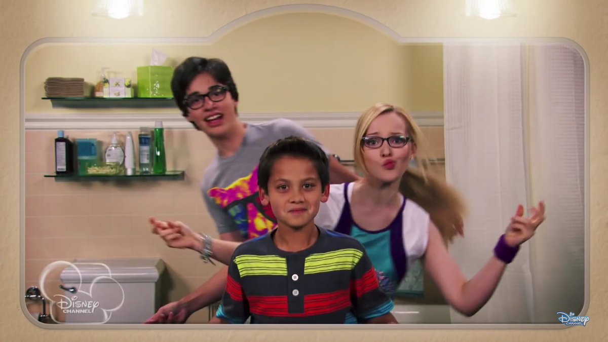 Ron hart on x weeks from today livandmaddie calistyle starts btw last season this bathroom collapsed in heap of rubble hmm httpstcoeolpwtne x