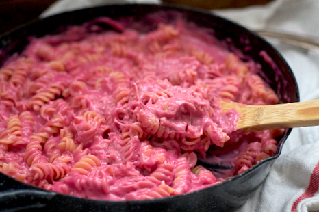 Roasted beet mac n cheese the realistic nutritionist