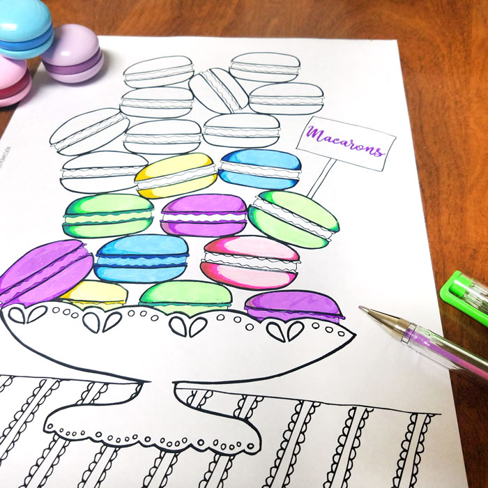 Free printable macarons coloring page for grown