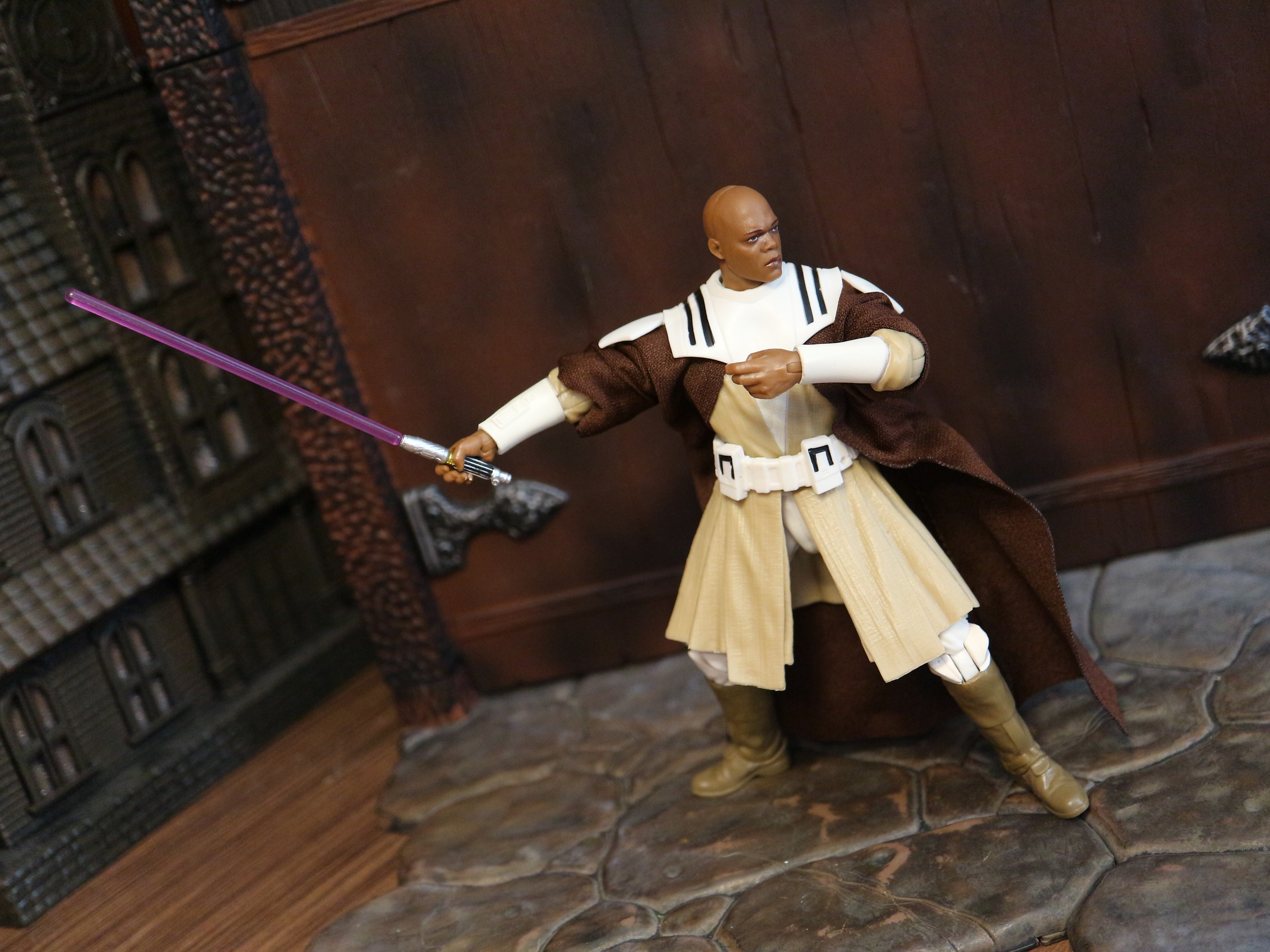 Action figure barbecue wrapping up mace windu clone wars from star wars the black series phase iv by hasbro