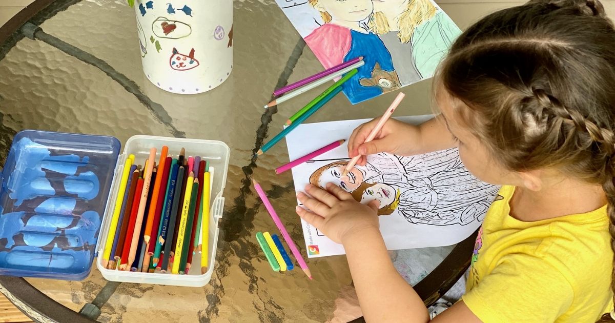 Turn photos into coloring pages with this free app