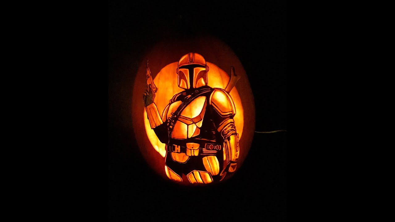 Mandalorian pumpkin carving timelapse