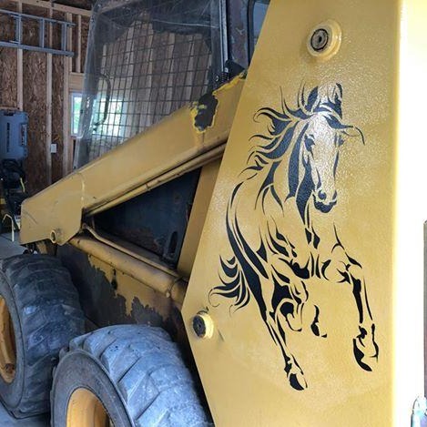 Head on horse stencil wild mustang â stencil me pretty