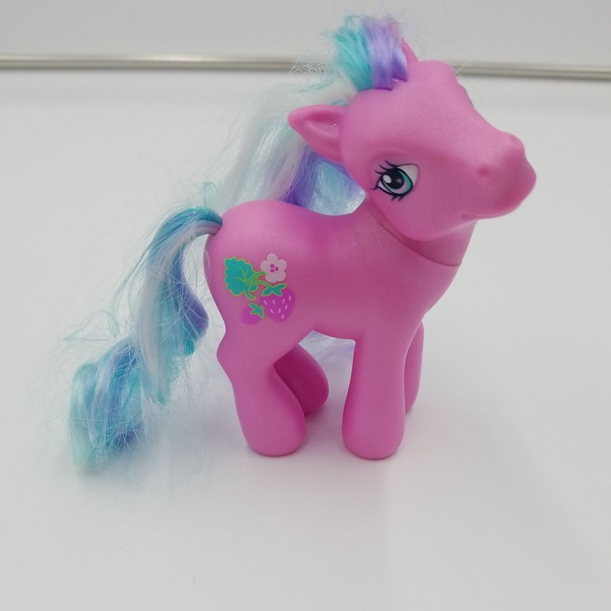 My little pony g sweetberry with strawberry cutie mark no accessories