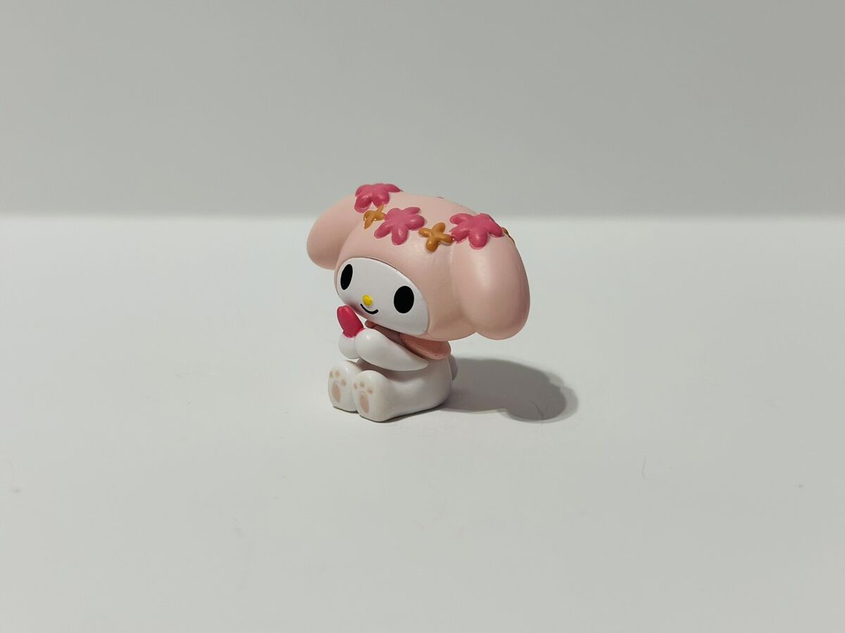 My melody kuromi my favorite color figurine my melody sakura pink