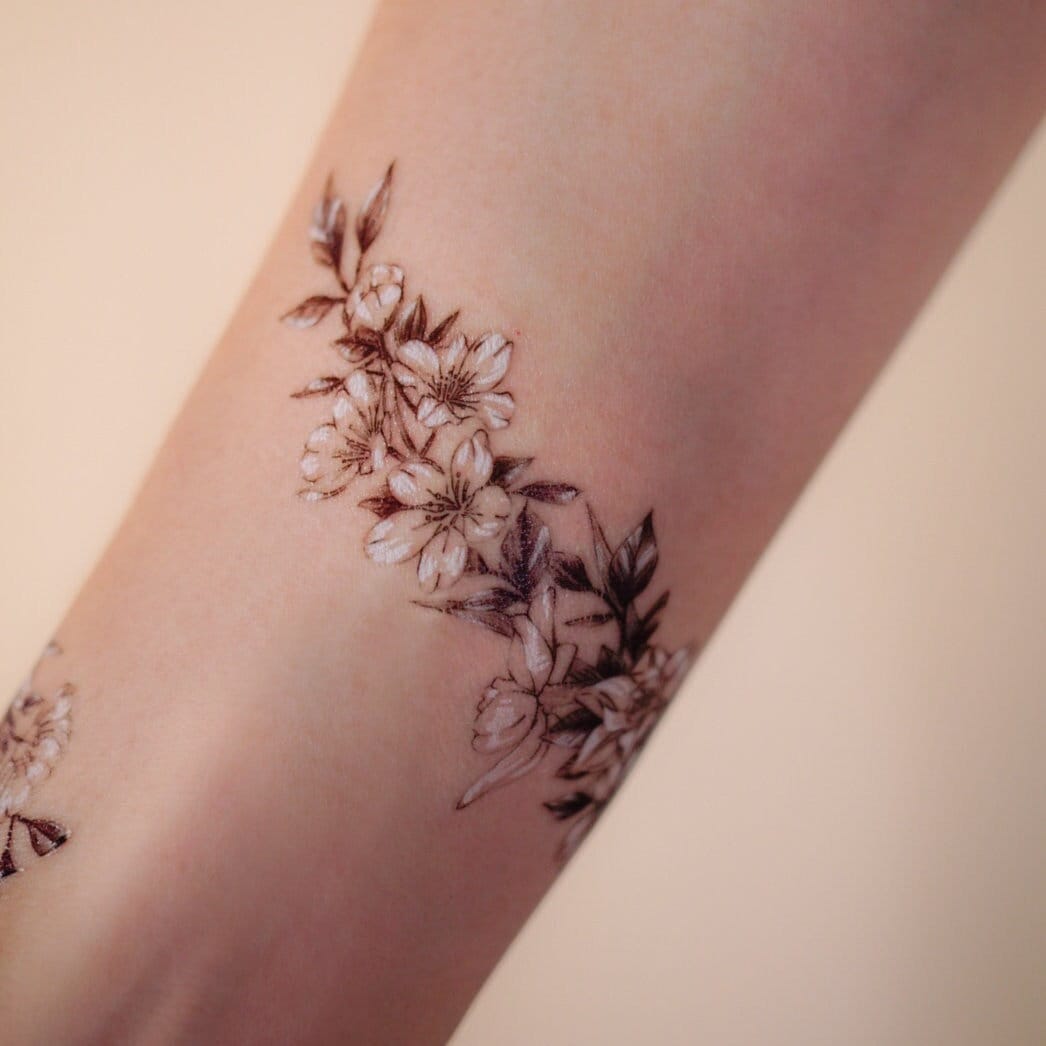 Delicate narcissus flower arm band minimal floral tattoo sticker botanical bracelet temporary tattoos art print temp tat tatouage temporaire