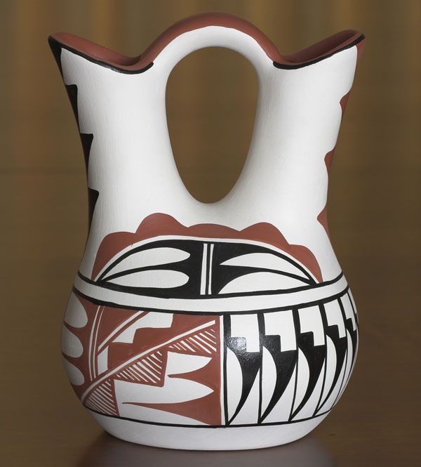 Pueblo pottery native american southwest clay