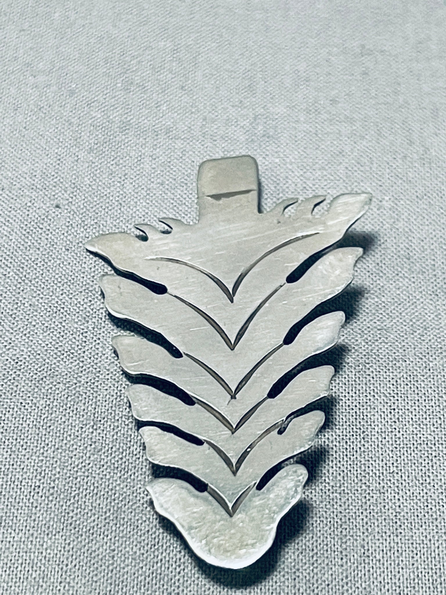 Arrowhead tree vintage native american navajo sterling silver pin old â nativo arts