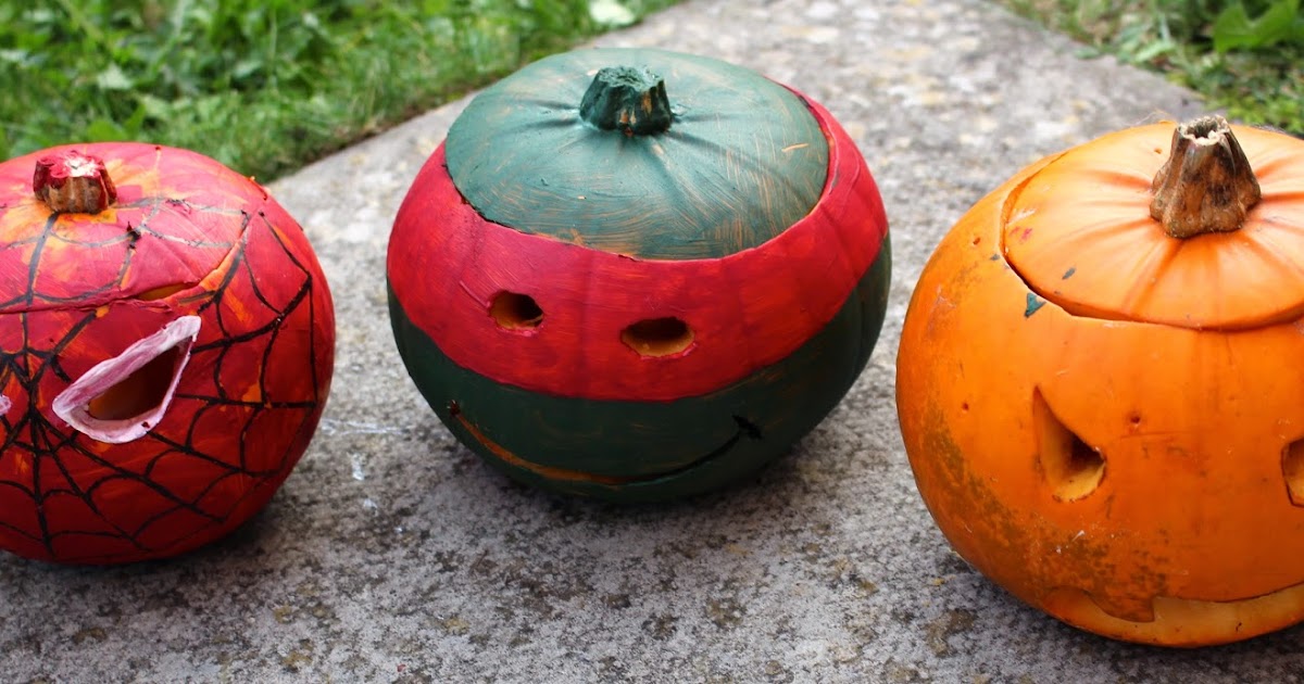 Spiderman and teenage mutant ninja turtle pumpkin painting