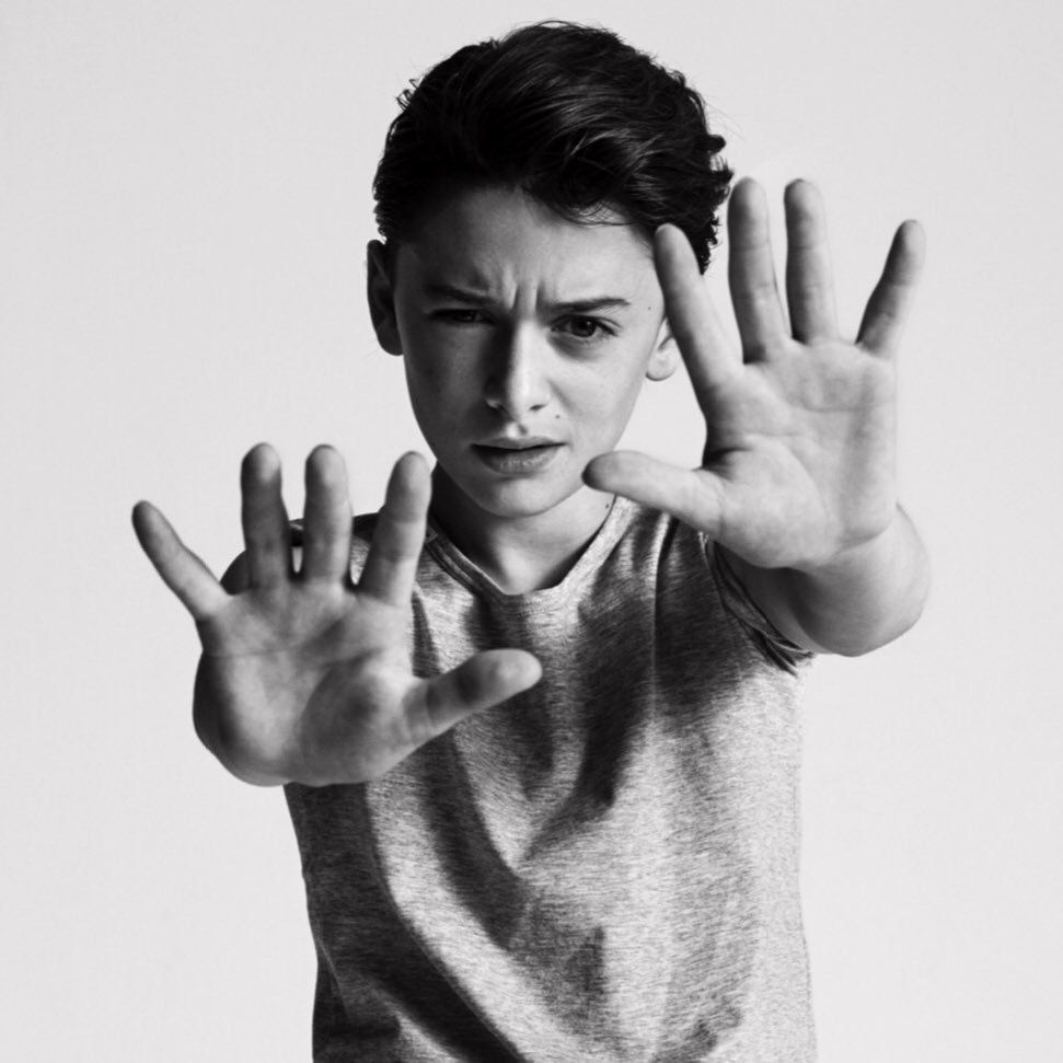 Noah schnapp wallpapers