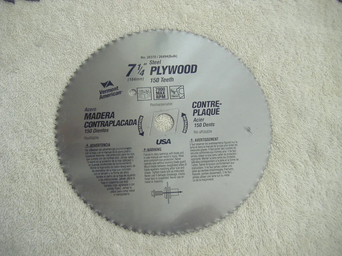 Tooth plywood circular saw blade vermont american made in usa