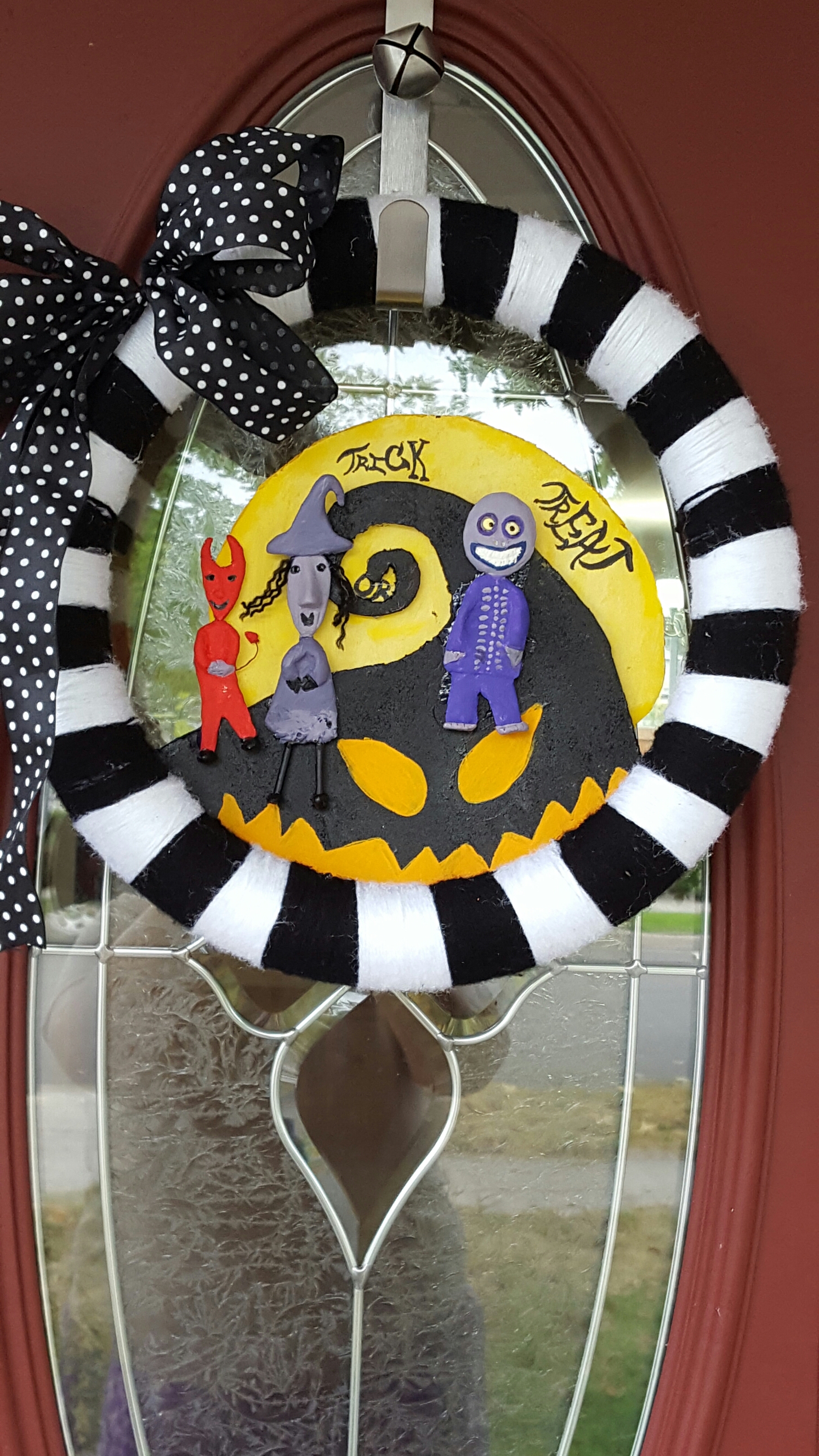 Nightmare before christmas lock stock and barrel on a oogie boogie hill â shes one crafty mom