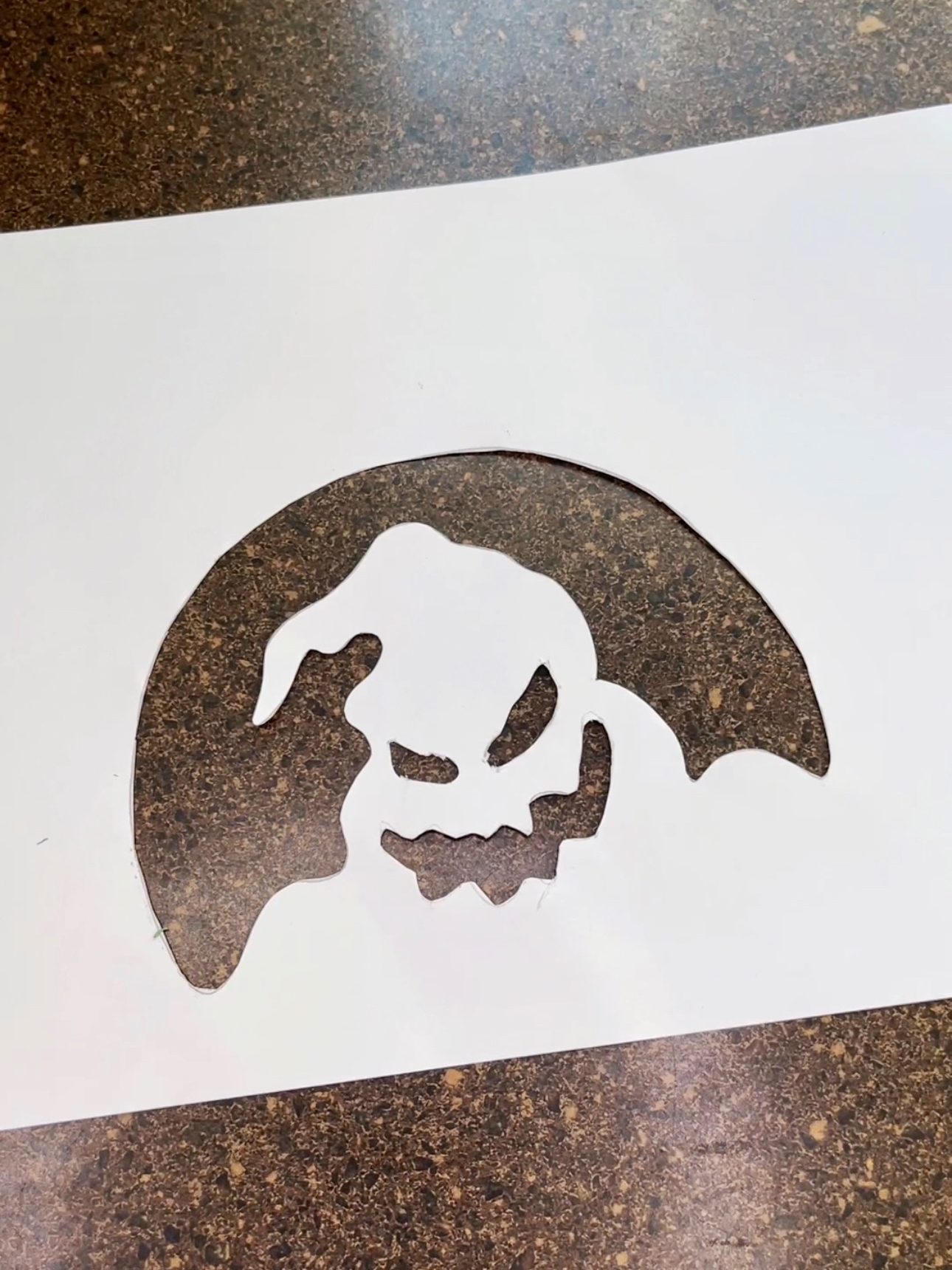 Diy oogie boogie puzzle