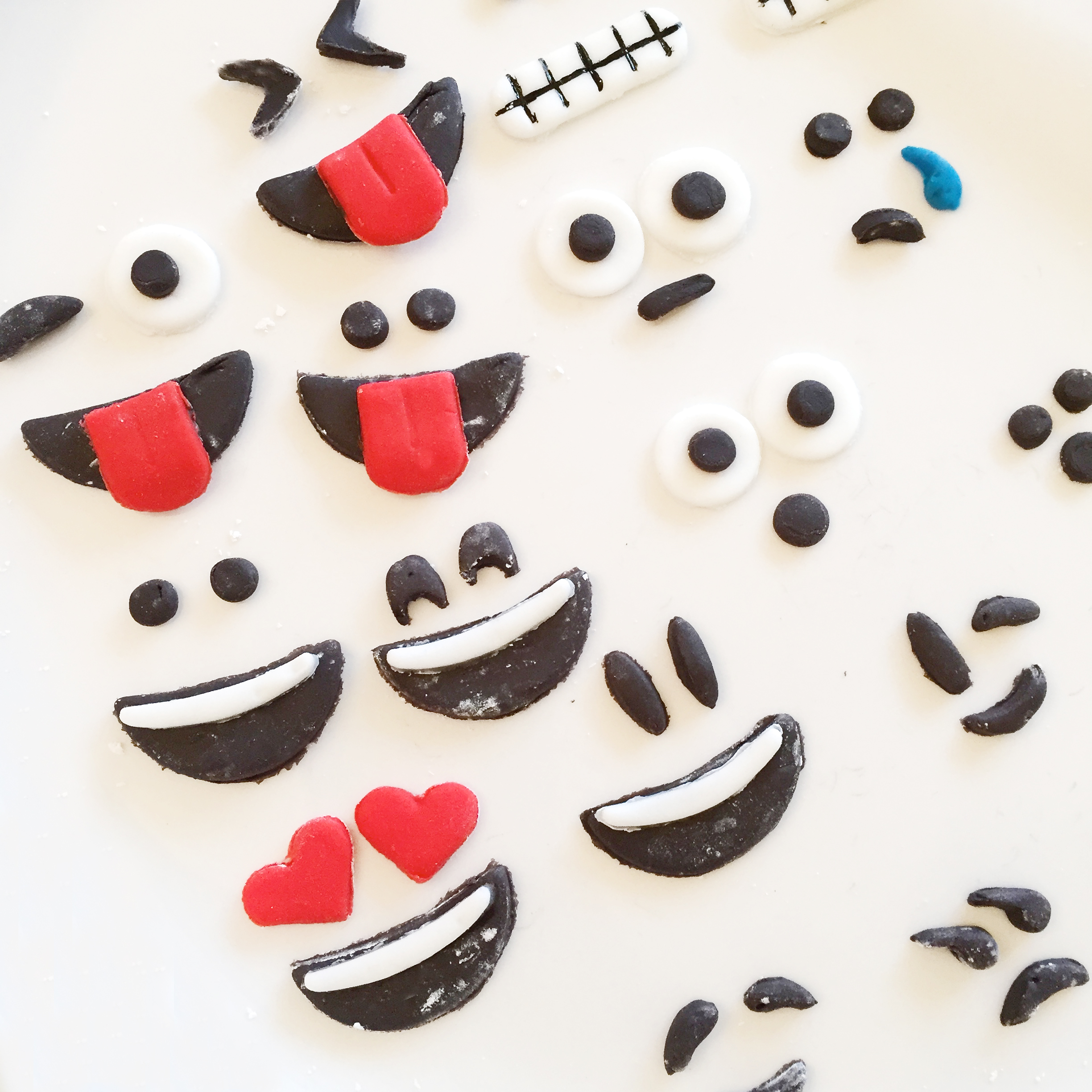 Emoji cookies