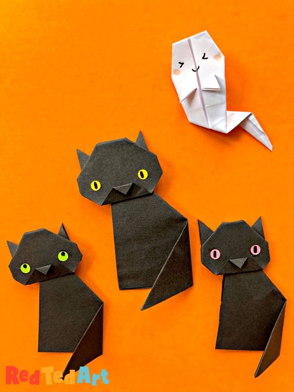 Easy black cat origami for halloween