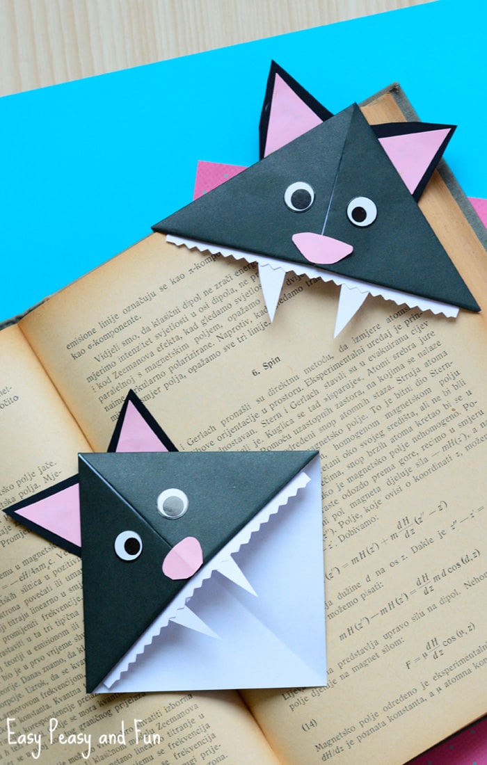 Cat corner bookmarks