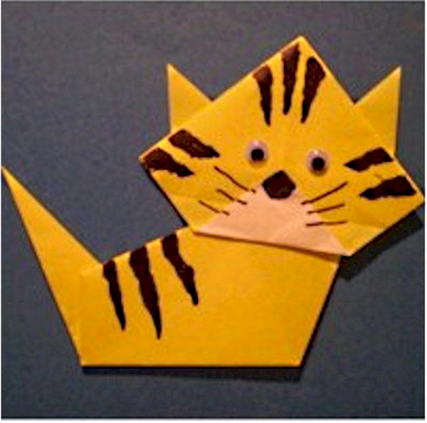 Origami kitty craft