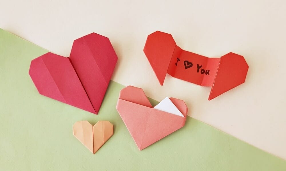 Ways of making origami hearts folding instruction video