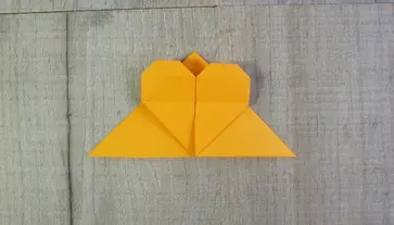 How to make an origami heart corner bookmark