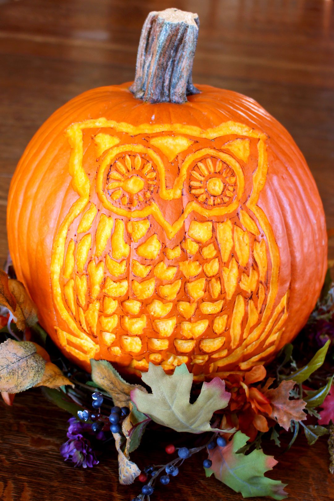 Woodland owl pumpkin carving deluxe