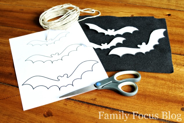 Diy halloween felt garland with spooky bat template