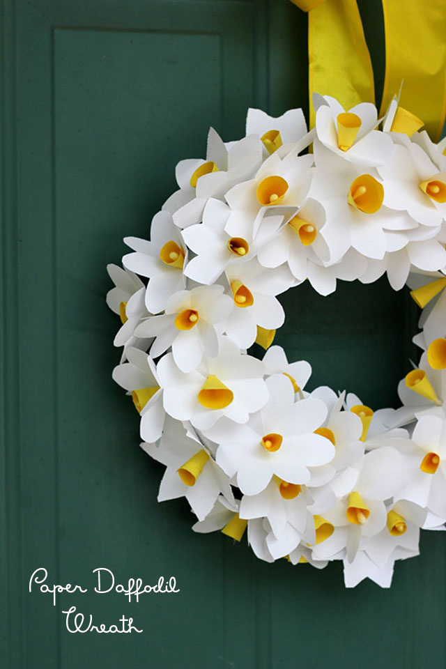 Paper daffodil wreath â theres good in store